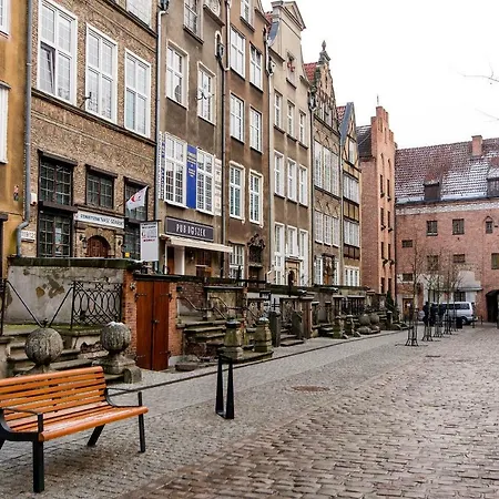 Gdansk City Apartment דירה